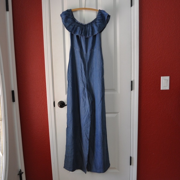 NEW Off The Shoulder Ruffle Chambray Jumpsuit [C3] - Picture 3 of 8